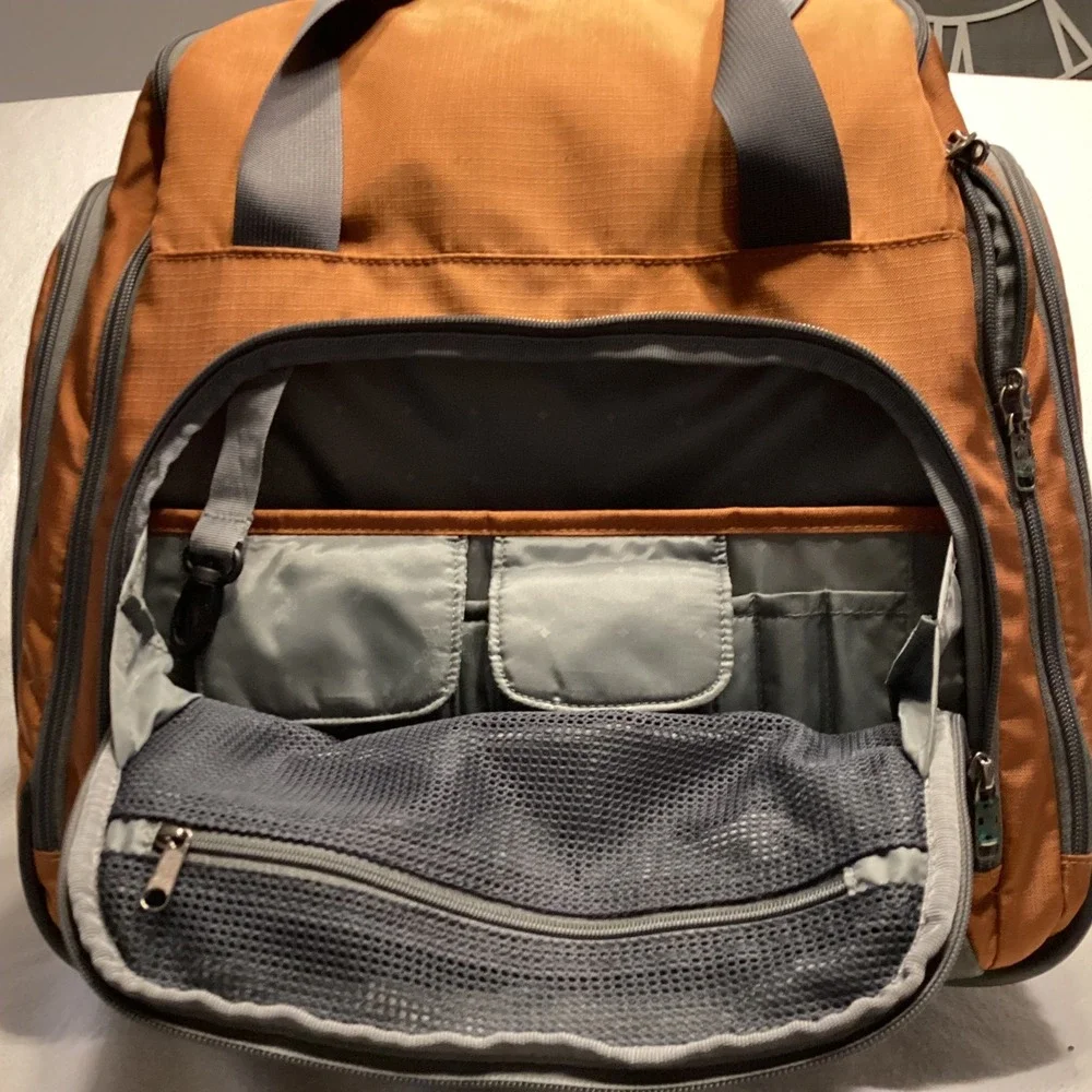 Eagle Creek Rolling Travel Bag Orange Gray Carry On Luggage Utility Organizer